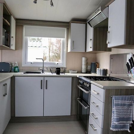 Silver Birch Retreat - Percy Woods Country Retreat With 18 Hole Free Golf アニック エクステリア 写真